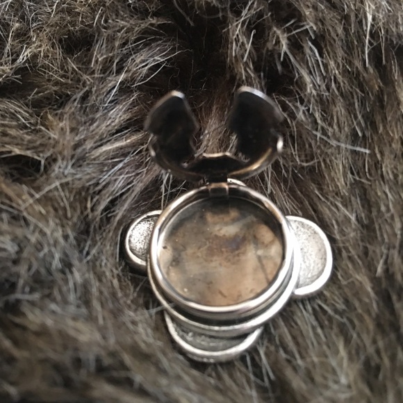 Vintage silver tone swirl design button cover - Picture 3 of 4